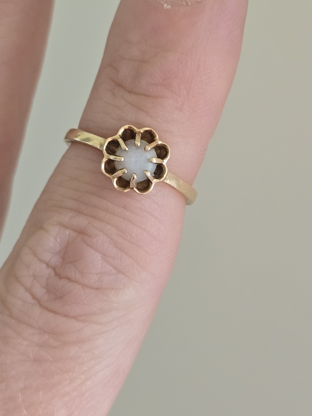 Gold Flower Opal Accent Ring 'Tradition' 10k - Women's Jewelry